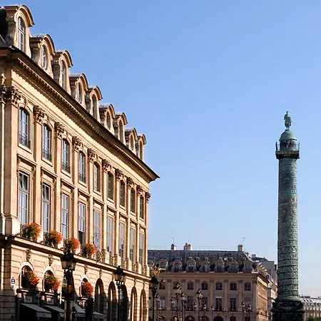 Hotel De Vendome